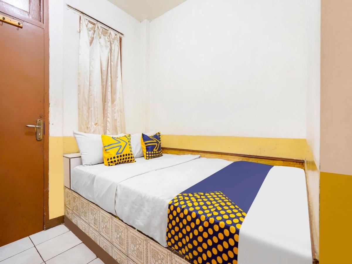 Spot On 91444 Hotel Arimbi Bandung Exterior photo